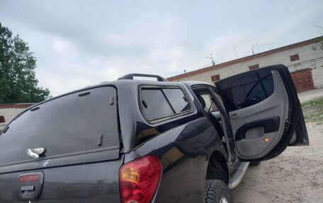 Mitsubishi L200 IV рестайлинг, 2011 год, 1 400 000 рублей, 5 фотография