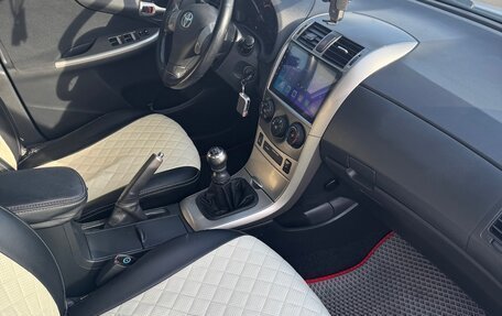 Toyota Corolla, 2010 год, 670 000 рублей, 3 фотография