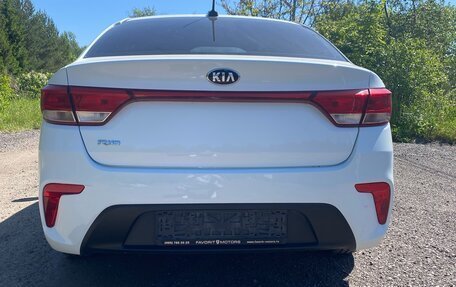 KIA Rio IV, 2018 год, 1 470 000 рублей, 2 фотография