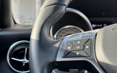Mercedes-Benz SLK-Класс, 2011 год, 2 700 000 рублей, 12 фотография