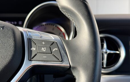 Mercedes-Benz SLK-Класс, 2011 год, 2 700 000 рублей, 14 фотография