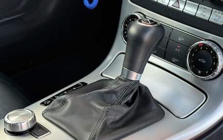 Mercedes-Benz SLK-Класс, 2011 год, 2 700 000 рублей, 19 фотография