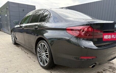 BMW 5 серия, 2019 год, 2 500 000 рублей, 5 фотография