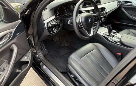 BMW 5 серия, 2019 год, 2 500 000 рублей, 15 фотография