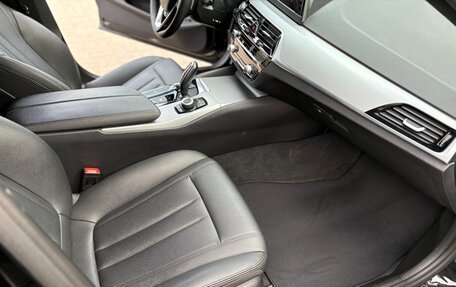 BMW 5 серия, 2019 год, 2 500 000 рублей, 19 фотография