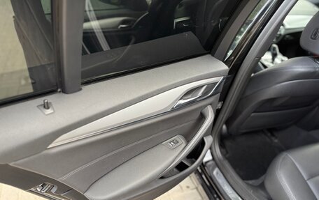 BMW 5 серия, 2019 год, 2 500 000 рублей, 22 фотография