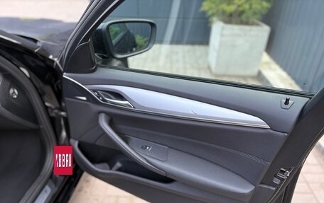 BMW 5 серия, 2019 год, 2 500 000 рублей, 18 фотография