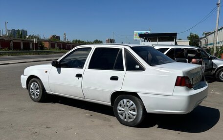 Daewoo Nexia I рестайлинг, 2010 год, 2 фотография