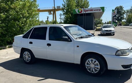 Daewoo Nexia I рестайлинг, 2010 год, 6 фотография