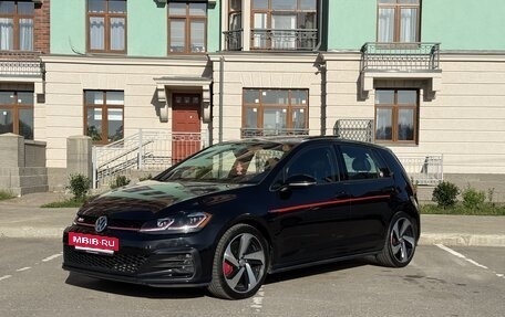 Volkswagen Golf GTI VII, 2019 год, 2 700 000 рублей, 6 фотография