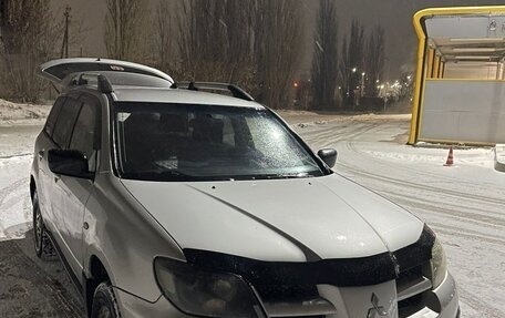 Mitsubishi Outlander III рестайлинг 3, 2003 год, 650 000 рублей, 17 фотография