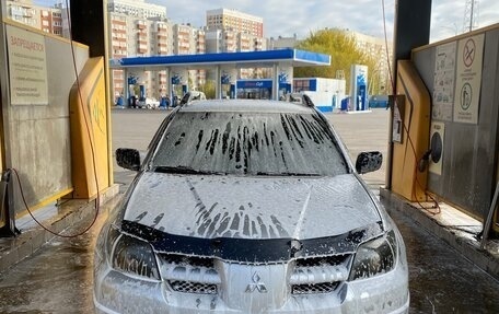 Mitsubishi Outlander III рестайлинг 3, 2003 год, 650 000 рублей, 31 фотография