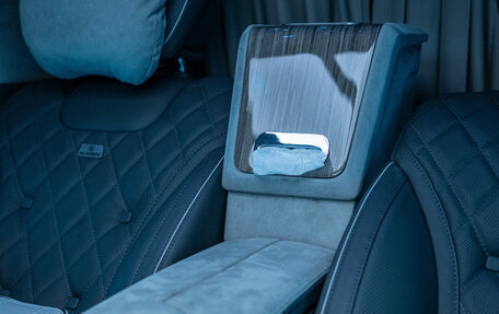 Mercedes-Benz V-Класс, 2023 год, 27 900 000 рублей, 15 фотография