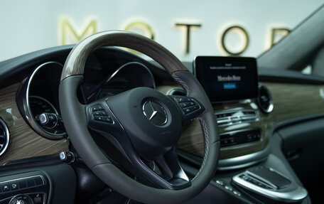 Mercedes-Benz V-Класс, 2023 год, 27 900 000 рублей, 24 фотография