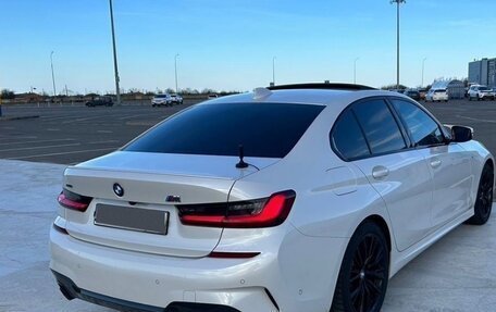 BMW 3 серия, 2021 год, 3 590 000 рублей, 3 фотография