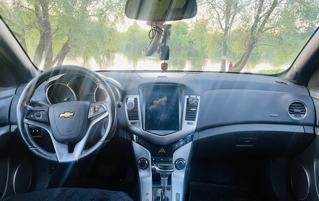 Chevrolet Cruze II, 2010 год, 497 000 рублей, 13 фотография