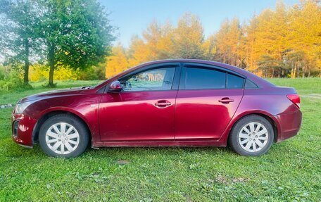 Chevrolet Cruze II, 2010 год, 497 000 рублей, 10 фотография
