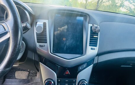 Chevrolet Cruze II, 2010 год, 497 000 рублей, 16 фотография