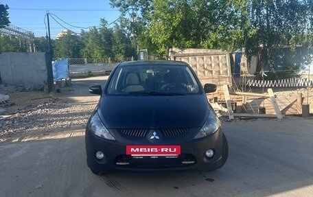 Mitsubishi Grandis, 2007 год, 680 000 рублей, 2 фотография