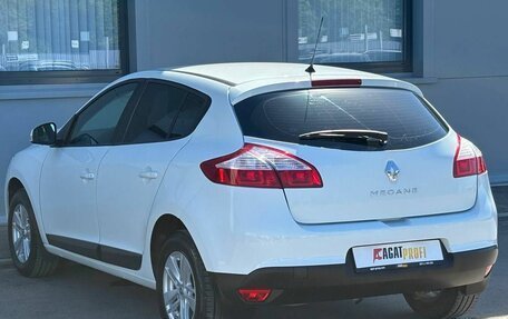 Renault Megane III, 2015 год, 925 000 рублей, 7 фотография