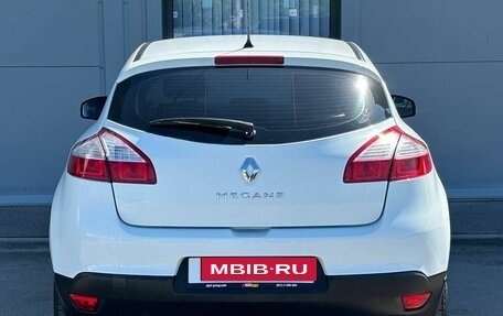 Renault Megane III, 2015 год, 925 000 рублей, 6 фотография