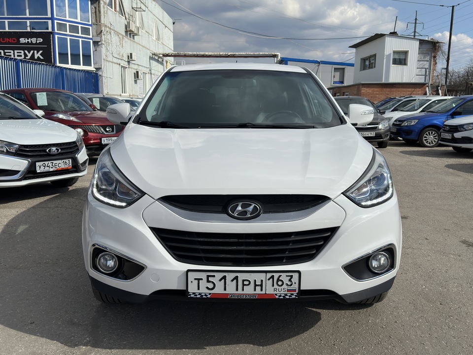 Hyundai ix35 I рестайлинг, 2014 год, 1 300 000 рублей, 2 фотография