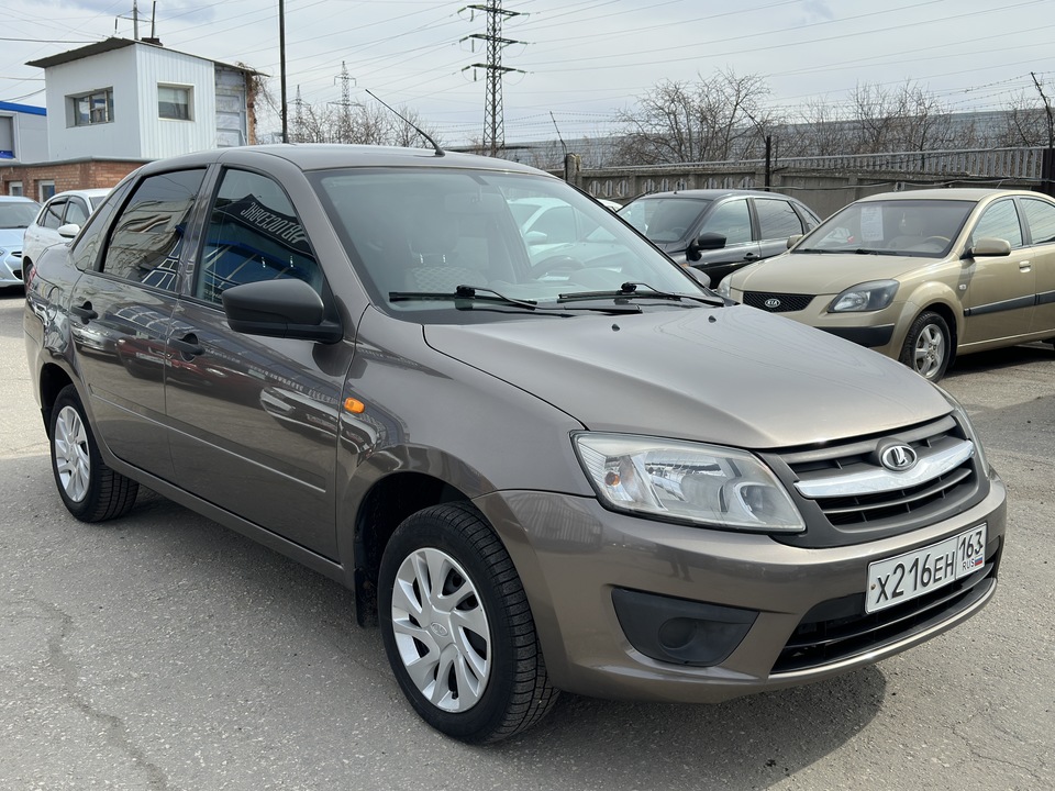 ВАЗ (LADA) Granta I, 2015 год, 555 000 рублей, 3 фотография