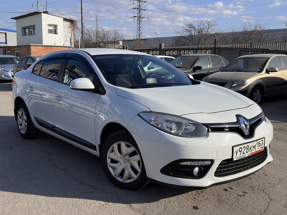 Renault Fluence I рестайлинг, 2014 год, 765 000 рублей, 3 фотография