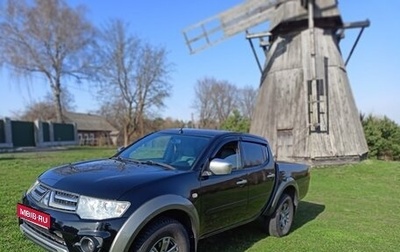 Mitsubishi L200 IV рестайлинг, 2015 год, 1 350 000 рублей, 1 фотография