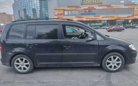Volkswagen Touran III, 2007 год, 790 000 рублей, 5 фотография