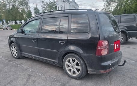 Volkswagen Touran III, 2007 год, 790 000 рублей, 8 фотография