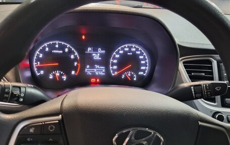 Hyundai Solaris II рестайлинг, 2021 год, 1 500 000 рублей, 13 фотография