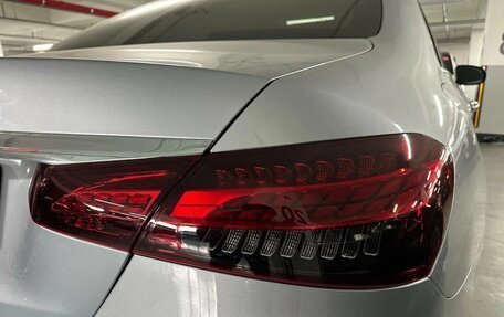 Mercedes-Benz E-Класс, 2022 год, 3 600 000 рублей, 16 фотография