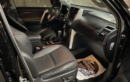 Toyota Land Cruiser Prado 150 рестайлинг 2, 2010 год, 3 250 000 рублей, 4 фотография