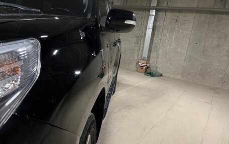 Toyota Land Cruiser Prado 150 рестайлинг 2, 2010 год, 3 250 000 рублей, 11 фотография