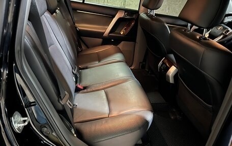 Toyota Land Cruiser Prado 150 рестайлинг 2, 2010 год, 3 250 000 рублей, 5 фотография