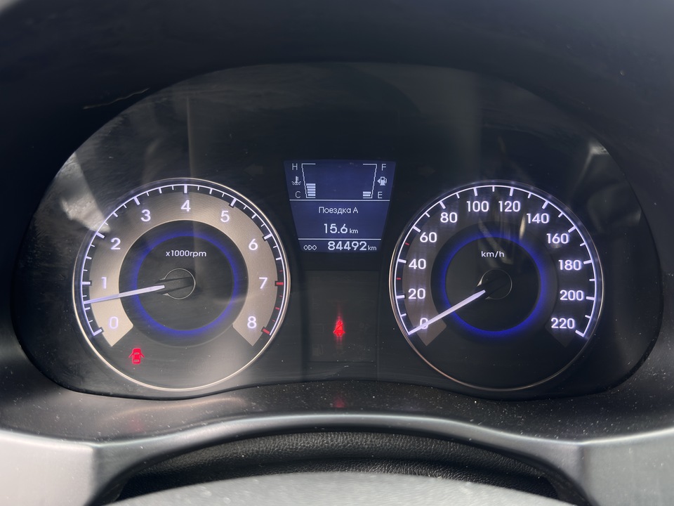 Hyundai Solaris I, 2013 год, 849 000 рублей, 14 фотография