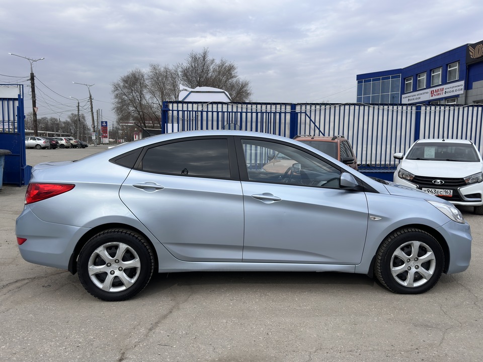 Hyundai Solaris I, 2013 год, 849 000 рублей, 4 фотография