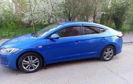 Hyundai Elantra VI рестайлинг, 2017 год, 1 170 000 рублей, 5 фотография