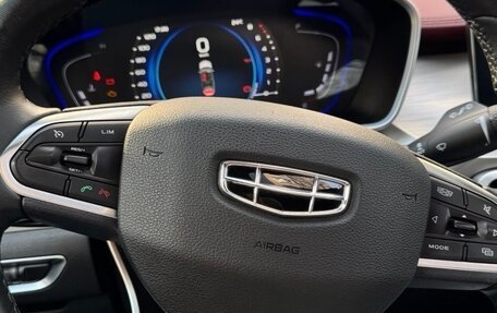 Geely Coolray I, 2022 год, 1 800 000 рублей, 8 фотография