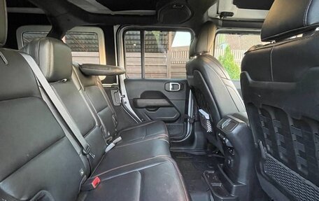 Jeep Wrangler, 2020 год, 4 600 000 рублей, 19 фотография