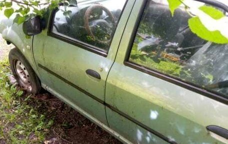 Renault Logan I, 2006 год, 200 000 рублей, 9 фотография