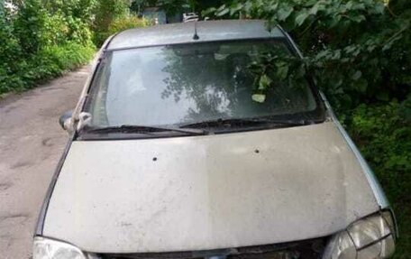 Renault Logan I, 2006 год, 200 000 рублей, 7 фотография