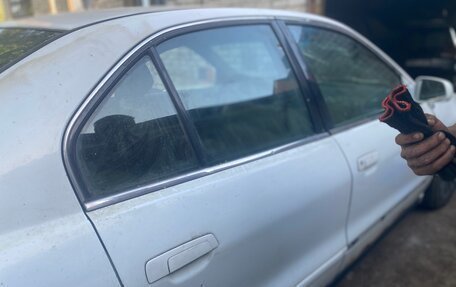 Mitsubishi Galant VIII, 1999 год, 180 000 рублей, 3 фотография