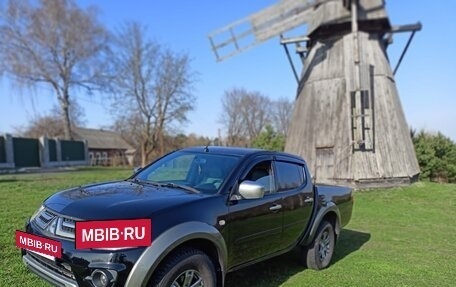 Mitsubishi L200 IV рестайлинг, 2015 год, 1 350 000 рублей, 16 фотография