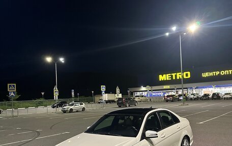 Mercedes-Benz C-Класс, 2011 год, 1 600 000 рублей, 2 фотография