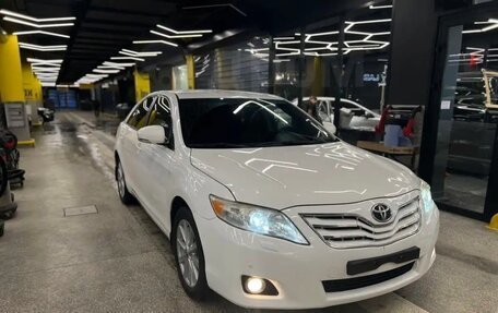 Toyota Camry, 2011 год, 1 500 000 рублей, 6 фотография