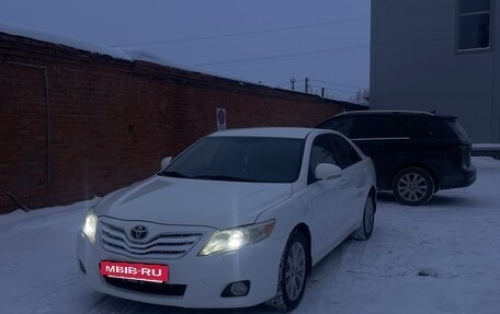 Toyota Camry, 2011 год, 1 500 000 рублей, 4 фотография