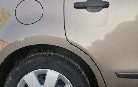 Nissan Note II рестайлинг, 2011 год, 550 000 рублей, 20 фотография