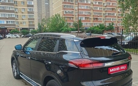 Geely Atlas, 2022 год, 2 000 000 рублей, 3 фотография